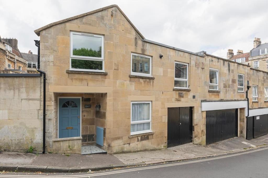 The Park Street Mews - With Parking Appartement *